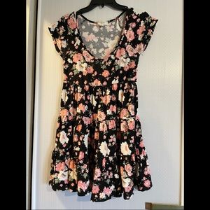 🌸3/$25🌸 Black Floral Dress